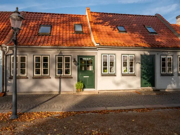 Bogense Dinamarca Septiembre 2023 Casas Históricas Con Encanto Que Bordean — Foto de Stock