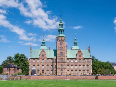 Kopenhag, Danimarka - 12 Ağustos 2024: Kopenhag 'daki Rosenborg Şatosu