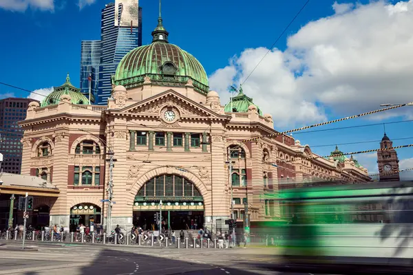 Melbourne Australia April 2024 Flinders Street Station Building — Stok Foto
