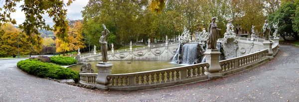 Turin Italien Panoramautsikt Över Barockfontänen Månader Parco Del Valentino Stranden — Stockfoto