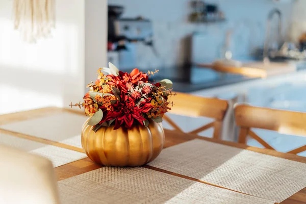Autumn Bouquet Bright Artificial Flowers Golden Pumpkin Vase Kitchen Table — Stock Photo, Image