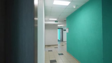 Boşluk, boş ofis alanı, gökdelenin içindeki ofis alanı, arka plan şablonu..