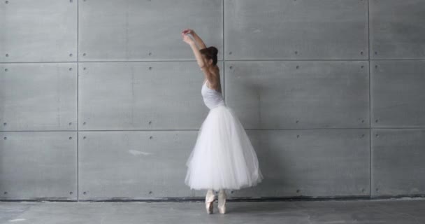 Danse Sensuelle Jeune Femme Dans Tutu Blanc Ballet Danse Exécuter — Video