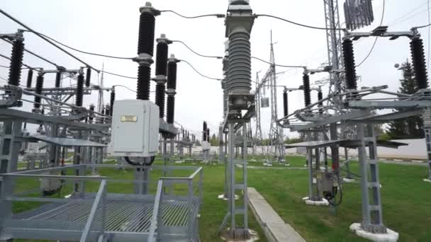 Línea Eléctrica Vista Industrial Vista Los Transformadores Proceso Conversión Energía — Vídeos de Stock