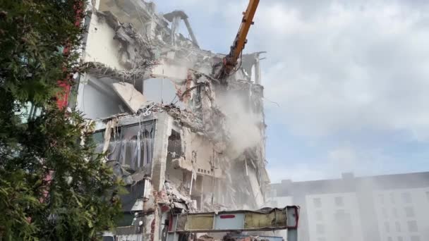 Szok Trzęsieniu Ziemi Wyburzenie Budynku Dzielnicy Mieszkalnej Demontaż Gruzu Przy — Wideo stockowe