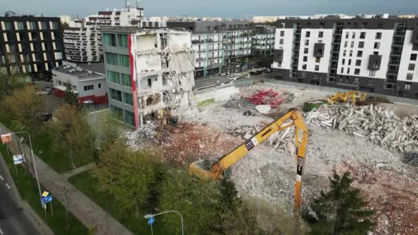 Polonia Wroclaw Abril 2023 Demolición Dura Edificio Residencial Después Del — Vídeo de stock