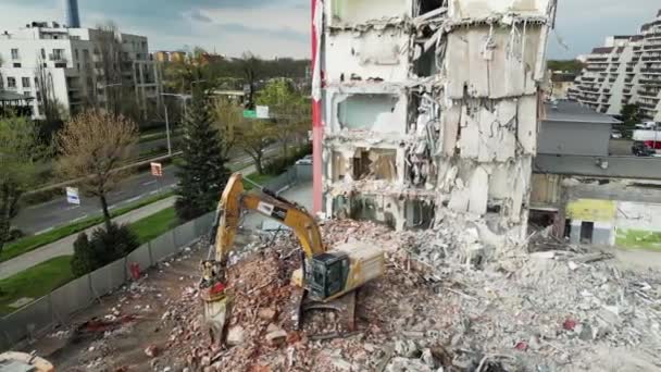 Polonya Wroclaw Nisan 2023 Depremden Sonra Bir Konut Binasının Sert — Stok video