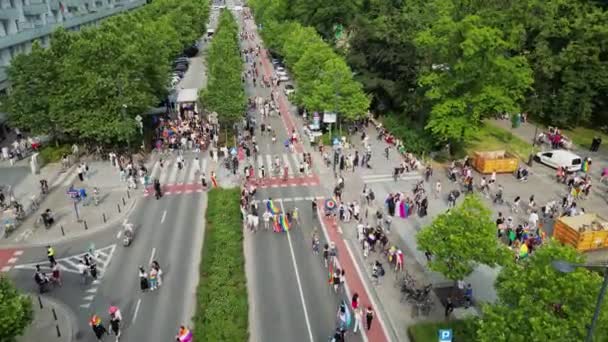 Warszawa Polen Juni 2023 Flygfoto Hbt Marsch Från Höjden Folkmassa — Stockvideo