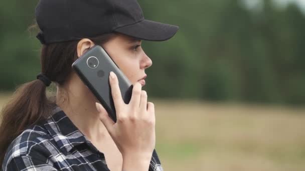 Countryside Young Woman Farmer Standing Field Rye Talking Mobile Phone — Stock Video