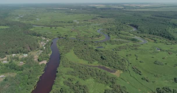 Natur Luftaufnahme Flusstal Schöne Aussicht Von Der Höhe Des Dorfes — Stockvideo