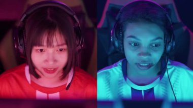 Bölünmüş ekran, kulaklıkla odaklanmış iki kadın portresi, iki takım oyuncusunun karşılaşması, uluslararası şampiyonada siber sporcular, mavi ve kırmızı neon ışıklı.