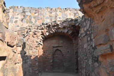 Feroz Shah sarayının kalıntıları.