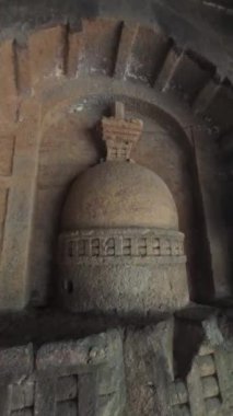 Kondana mağaralarında oyulmuş stupa, maharashtra, Hindistan 