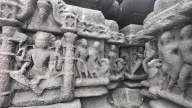 Ambreshwar Shiv Mandir, Ambernath, Maharashtra, Hindistan 'da oymalar 