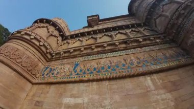 Gwalior Kalelerinin Mimari Mucizesi Dış Güçlendirme ve Tasarım
