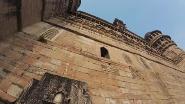 Gwalior Kalelerinin Mimari Mucizesi Dış Güçlendirme ve Tasarım