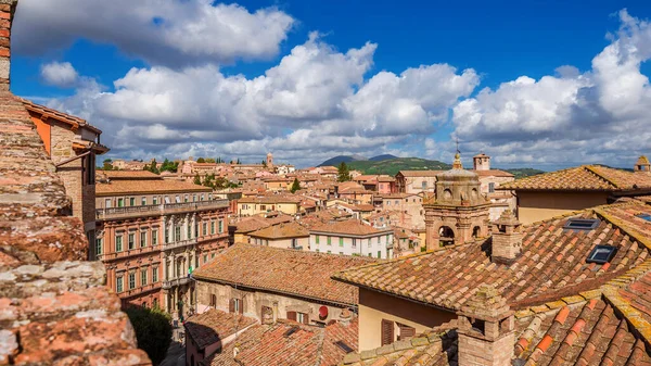 Perugia Antika Historiska Centrum Skyline Med Medeltida Kyrka Och Klocktorn — Stockfoto