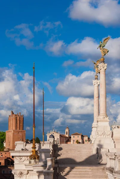 Oltář Národa Nebo Vittoriano Památník Centru Říma Středověkou Milita Tower — Stock fotografie