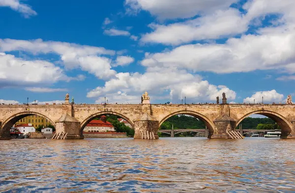 Widok Słynnego Mostu Karola Wełtawy Pradze — Zdjęcie stockowe