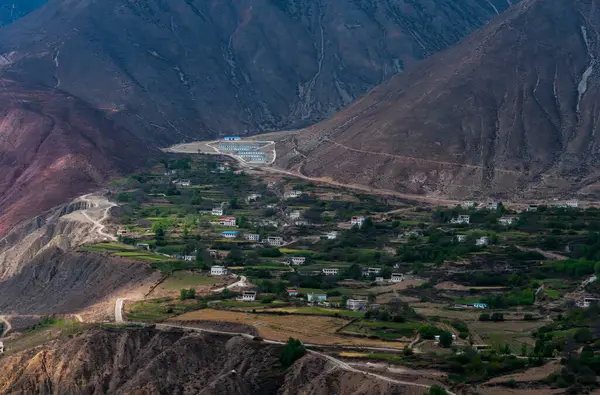 Dağların güzel manzarası