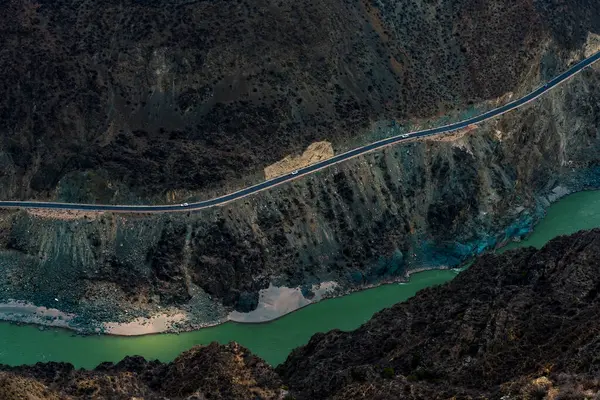 Dağların güzel manzarası