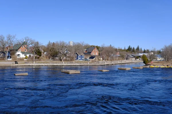 Early Spring Small Town Ontario River — Stock Photo, Image