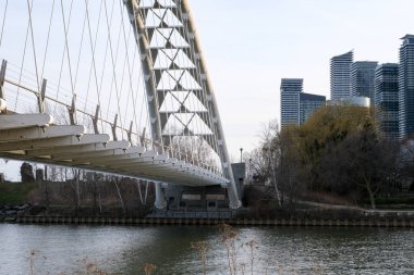 Humber Nehri 'nin üzerindeki köprü 