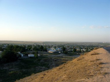 Ashgabat, Türkmenistan 'ın başkenti ve en büyük şehridir.