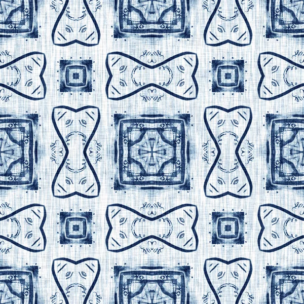 Indigo Dye Wash Coastal Damask Quilt Seamless Pattern. Washed out Dip Dyed Blur effect for Nautical and Marine Ocean Blue Interior Textile Backgrounds with Linen Texture Tile