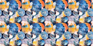  Tropikal modern deniz kabuğu kıyı desenleri kumaş mercan resif sınır baskısı yaz sahili tekstil afiş kenarı keten pamuk efektli. Kusursuz sualtı deniz kabuğu istiridyesi arka planı tekrarla.