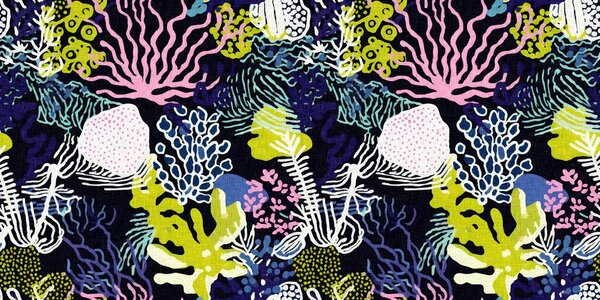  Seamless trendy underwater kelp and seaweed ribbon edge background. Tropical modern coastal pattern clash fabric coral reef border print for summer beach textile designs with a linen cotton effect.