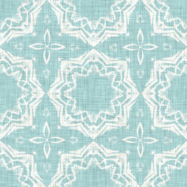 Kusursuz sahil bulanık keten efekti geometrik mozaik etkisi. Boho Patchwork, yaz modası boyunca denizcilik meraklısı. Teal aqua beyaz canlı suluboya batik azulejos fayans arka planı. 