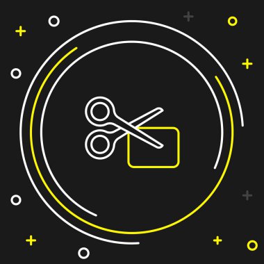 Çizgi Makas, siyah arkaplanda izole edilmiş indirim kuponu simgesini keser. Online bir süpermarkette düşük fiyattan ya da yarı fiyatına satış yapma fikri. Renkli taslak konsepti. Vektör