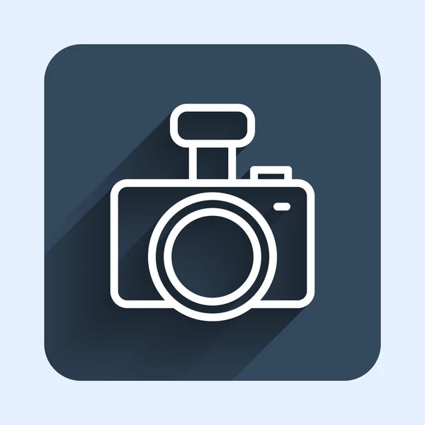 Weiße Linie Fotokamera Symbol Isoliert Mit Langem Schatten Hintergrund Fotokamera — Stockvektor