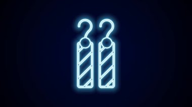 Parlayan neon çizgili küpe simgesi siyah arkaplanda izole edildi. Mücevher aksesuarları. 4K Video hareketli grafik canlandırması.