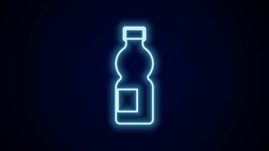 Parlayan neon hattı. Siyah arka planda izole edilmiş bir su ikonu şişesi. Soda su içme tabelası. 4K Video hareketli grafik canlandırması.