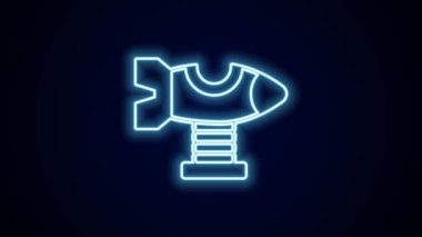 Parlayan neon çizgisi. Oyun alanı simgesinde sallanan uçak siyah arkaplanda izole edilmiş. Uçaklı atlıkarınca çocukları. Eğlence ikonu. 4K Video hareketli grafik canlandırması.