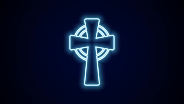 ネオンラインを輝く黒の背景に隔離されたケルトの十字アイコン 幸せな聖パトリックの日 アイルランドの祝日 4Kビデオモーショングラフィックアニメーション — ストック動画