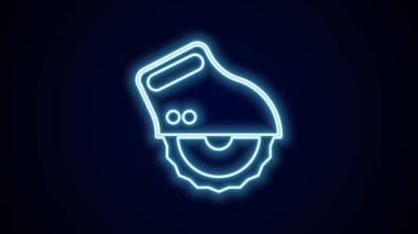 Siyah arka planda izole edilmiş çelik dişli disk simgesi ile parlayan neon çizgisi elektrikli testere. Tahta ya da metal kesmek için elektrikli el aleti. 4K Video hareketli grafik canlandırması.
