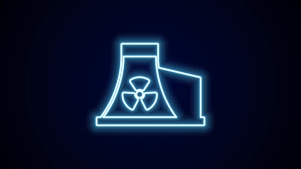 ネオンラインの輝き黒い背景に孤立した原子力発電所のアイコン エネルギー産業の概念 4Kビデオモーショングラフィックアニメーション — ストック動画