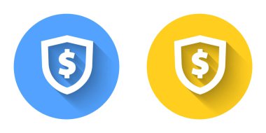 Dolar sembolü olan Beyaz Kalkan uzun gölgeli arka planda izole edilmiş. Güvenlik kalkanı koruması. Para güvenliği konsepti. Çember düğmesi. Vektör