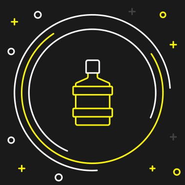 Siyah arka planda temiz su ikonu olan büyük bir şişe. Soğutucu için plastik kap. Renkli taslak konsepti. Vektör