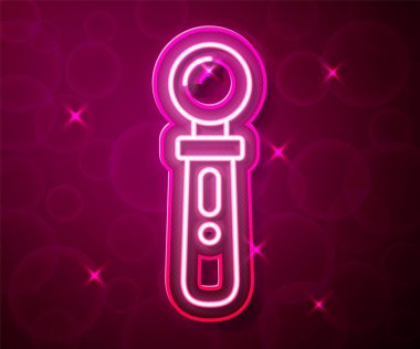 Parlayan neon hattı VR denetleyici oyun simgesi kırmızı arkaplanda izole edildi. Sanal gerçeklik deneyimi, mevcudiyet hissi, konum takip teknolojisi cihazı. Vektör