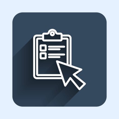 Beyaz çizgi Online quiz, test, araştırma ya da kontrol listesi ikonu uzun gölge arkaplanı ile izole edildi. Sınav listesi. E-eğitim konsepti. Mavi kare düğme. Vektör