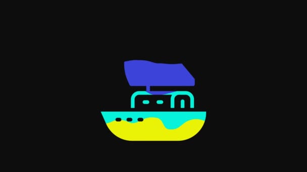 黒の背景に隔離された黄色のヨット帆船やセーリング船のアイコン 帆ボート海洋クルーズ旅行 4Kビデオモーショングラフィックアニメーション — ストック動画