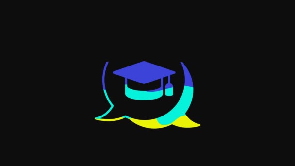 在黑色背景上孤立的语音泡沫图标中的黄色毕业帽 有花生酱图标的毕业帽 4K视频运动图形动画 — 图库视频影像