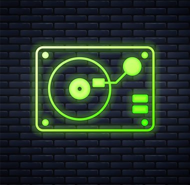 Duvarda izole edilmiş vinil disk ikonu olan parlak neon vinil oynatıcı. Vektör