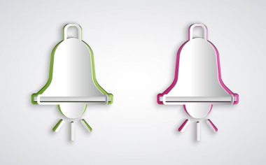 Kağıt kesiği. Gri arkaplanda izole edilmiş zil simgesi. Yangın alarmı. Servis zili, el zili işareti, uyarı sembolü. Kağıt sanatı tarzı. Vektör