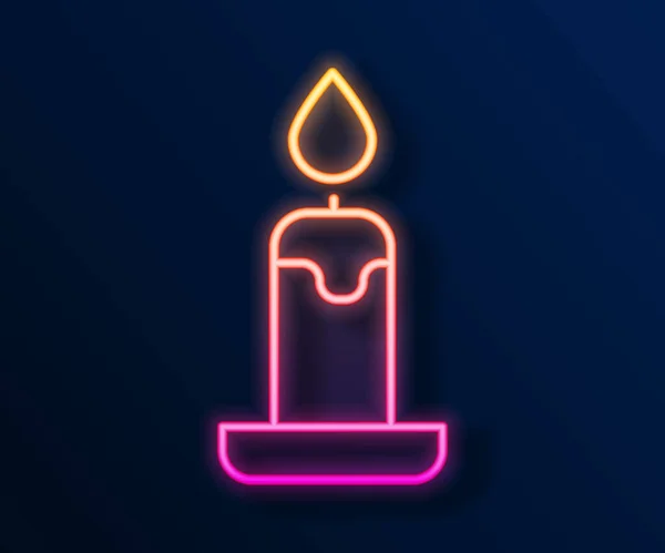 发光的霓虹灯线燃烧蜡烛在烛台图标孤立在黑色背景 圆柱形蜡烛与燃烧的火焰粘在一起 — 图库矢量图片