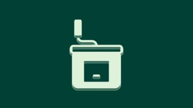 Yeşil arkaplanda beyaz manuel kahve öğütücü simgesi var. 4K Video hareketli grafik canlandırması.